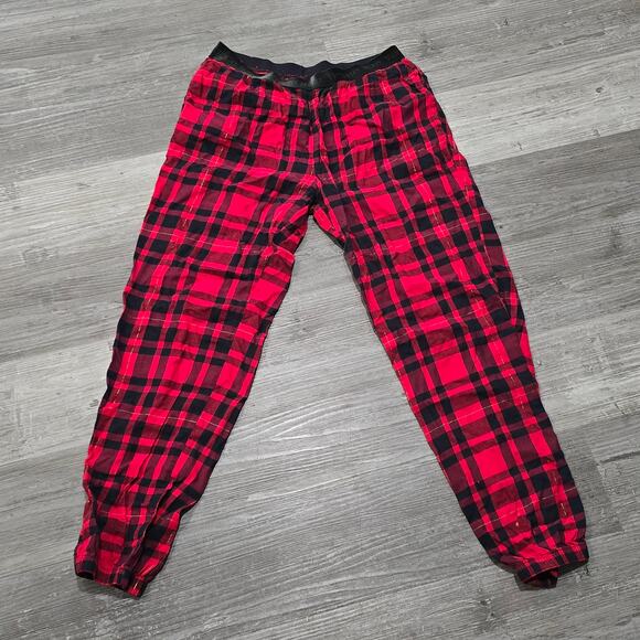 Victoria's Secret Red & Black Plaid Pajama Pants w. Pockets - Picture 8 of 8